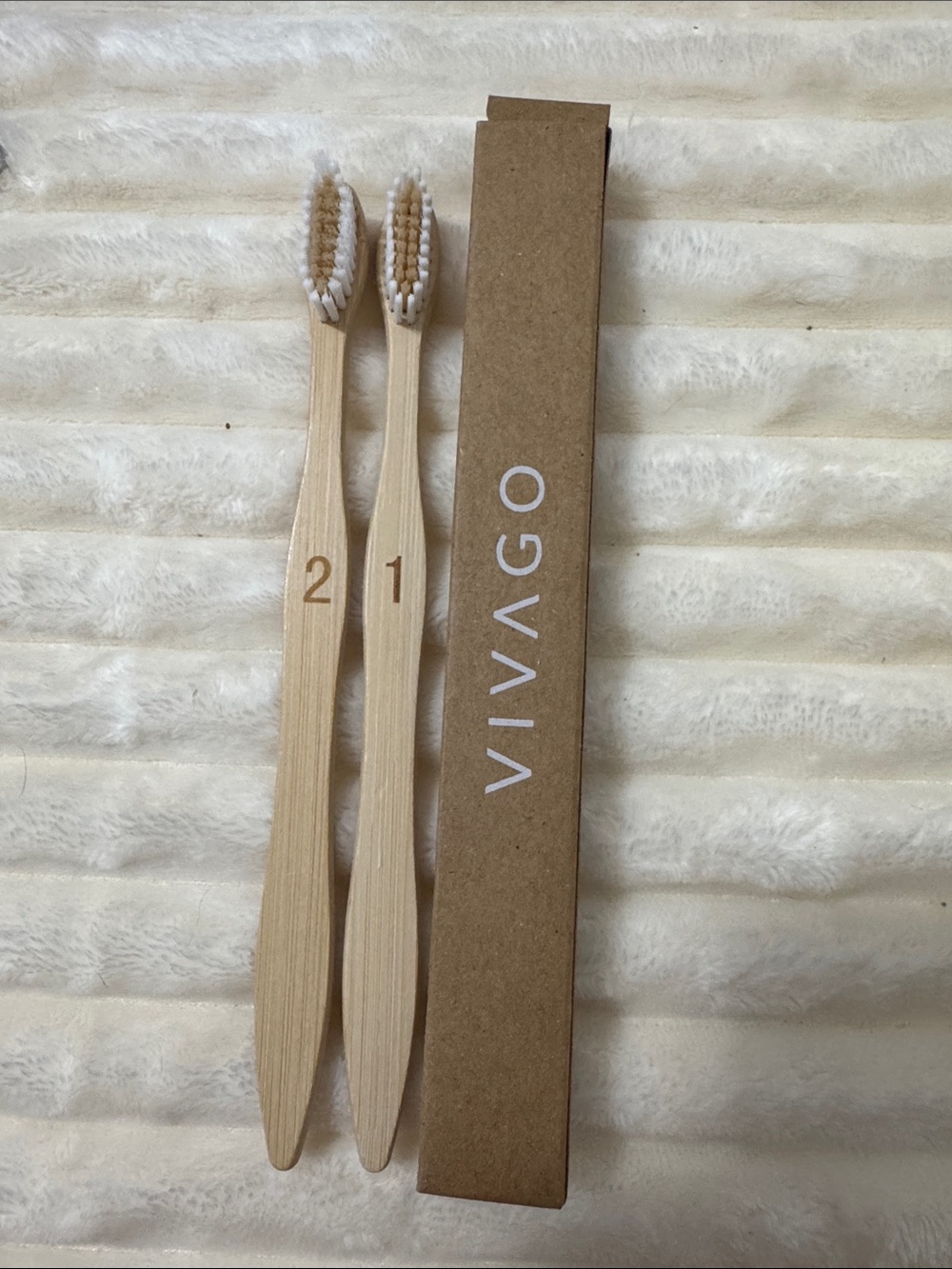 Vivago Set of 2 Toothbrushes Bamboo Handles
